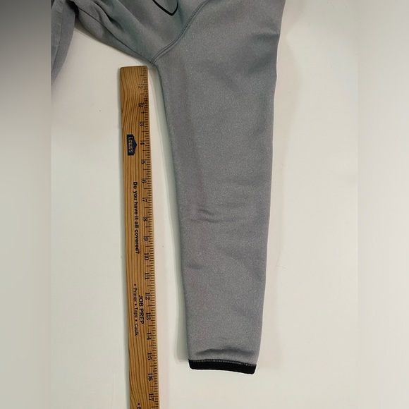 Under Armour Storm Hoodie Youth Gray and Black Fleece/ Fuzzy Water Resistant - Picture 5 of 12